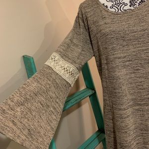 EUC WinWin Tie-Back Tunic